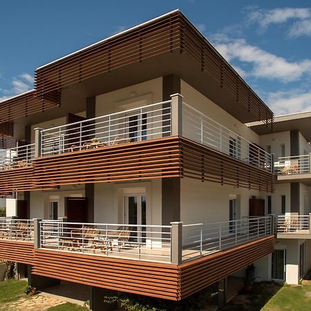 Kanali Homes Luaran gambar