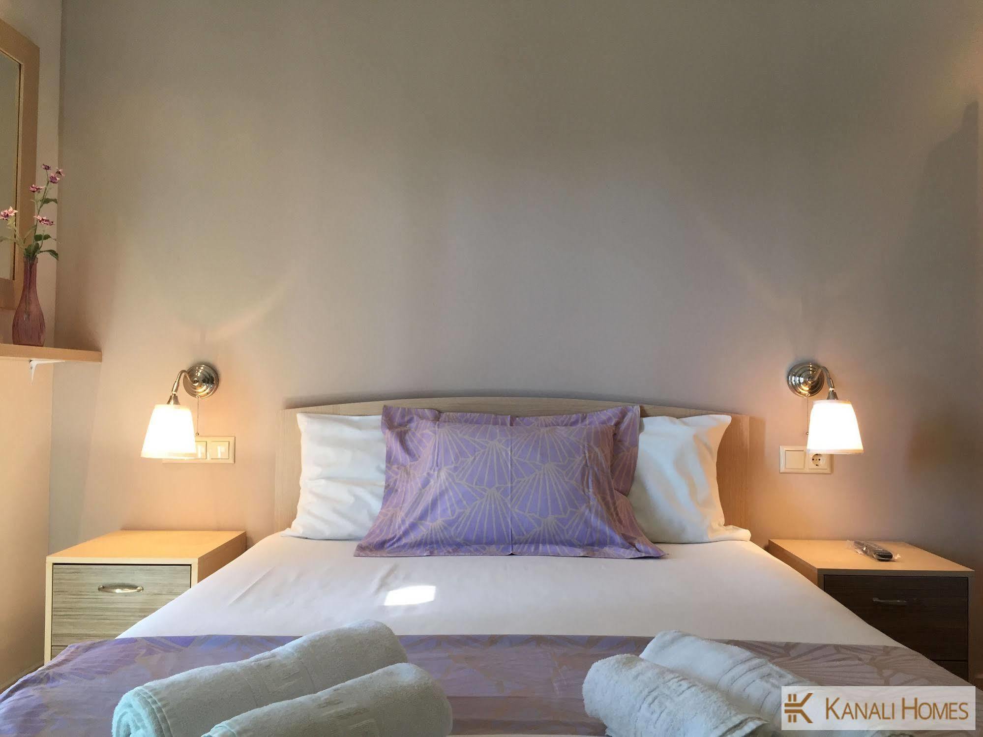 Kanali Homes Luaran gambar